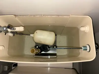 トイレとキッチン水栓の水漏れ修理｜賃貸物件の水回り修繕